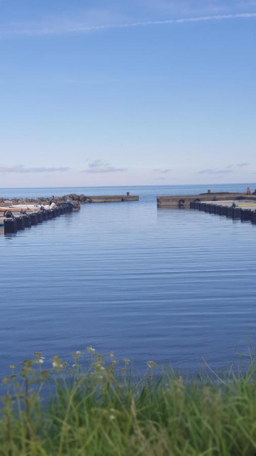 Ronehamn Bed And Breakfast Hemse Екстериор снимка