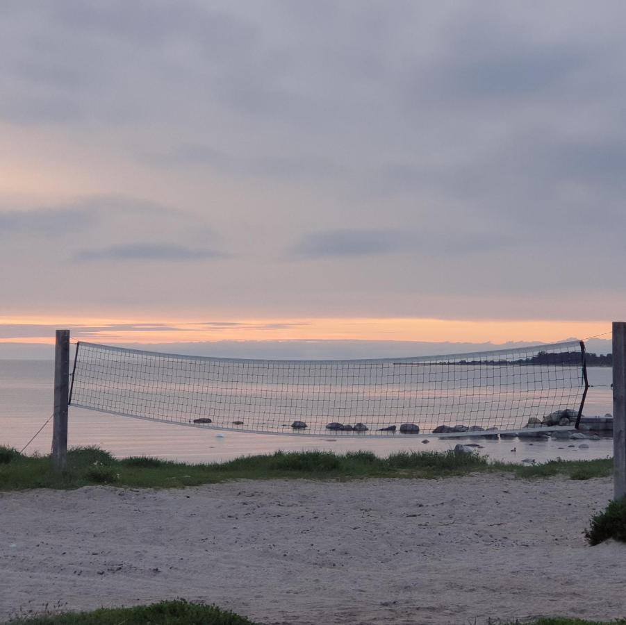 Ronehamn Bed And Breakfast Hemse Екстериор снимка